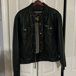 Vintage Harley Davidson Jacket Women’s size Medium